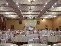 نور پردازی با لوستر و پروژکتور